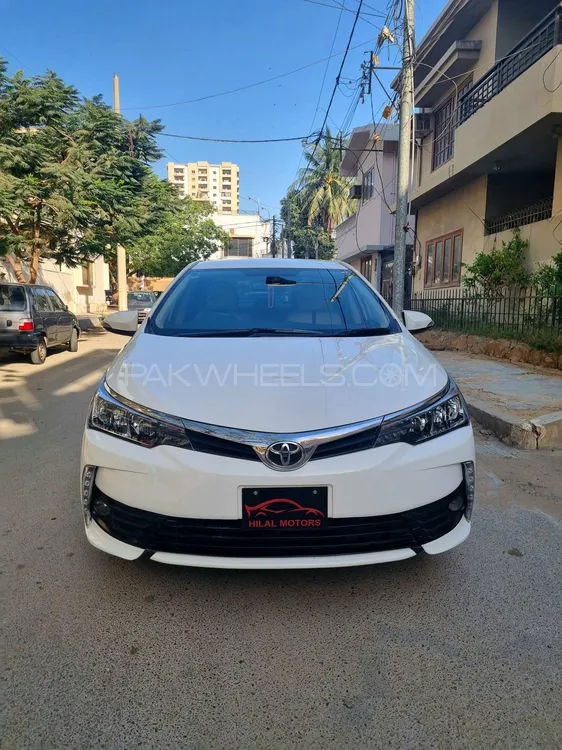 Toyota Corolla 2020 for Sale in Karachi Image-1