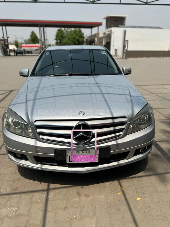 Mercedes Benz C Class 2009 for Sale in Faisalabad Image-1