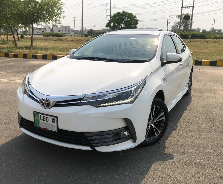 Toyota Corolla 2018 for Sale in Lahore Image-1