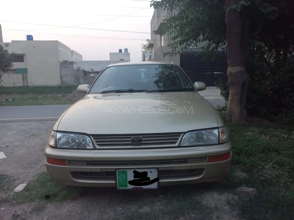Toyota Corolla 2001 for Sale in Lahore Image-1