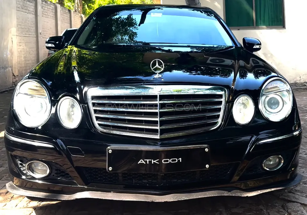 Mercedes Benz E Class 2009 for Sale in Sargodha Image-1