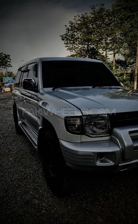 Mitsubishi Pajero 1998 for Sale in Haripur Image-1