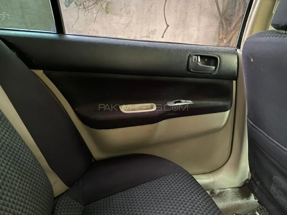 Mitsubishi Lancer 2004 for Sale in Islamabad Image-1