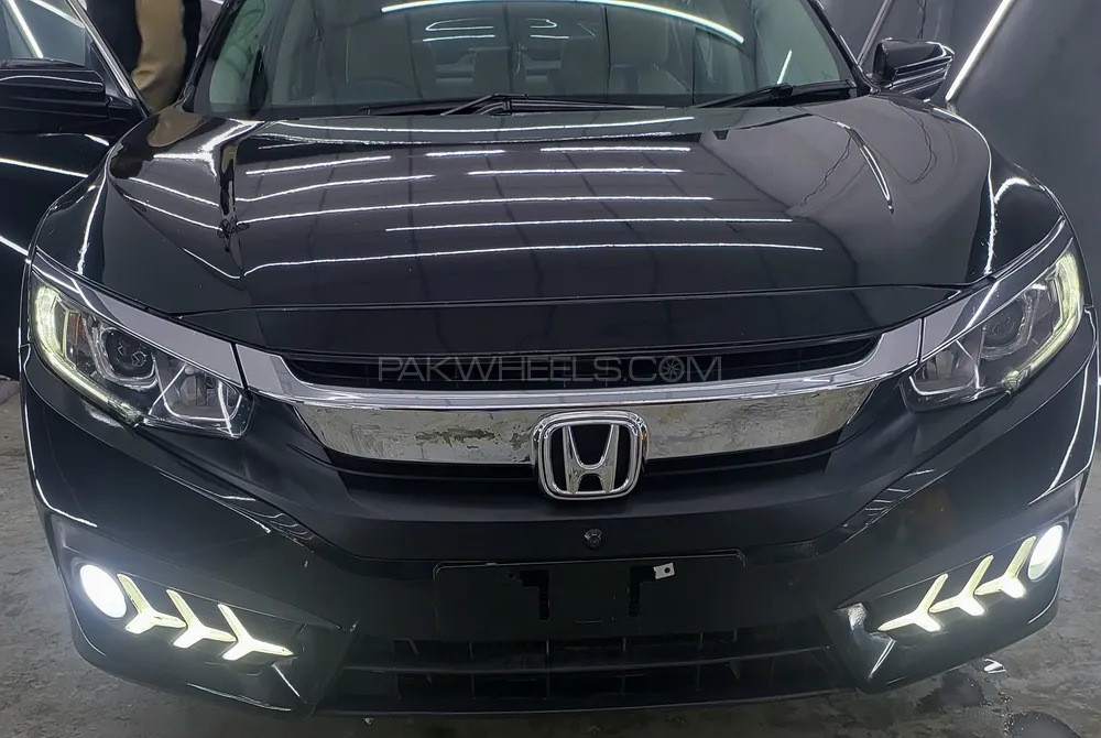 Honda Civic 2017 for Sale in Lahore Image-1