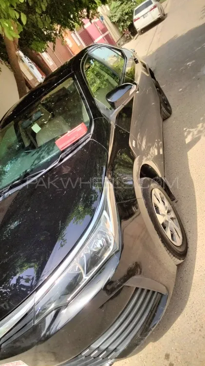 Toyota Corolla 2018 for Sale in Multan Image-1