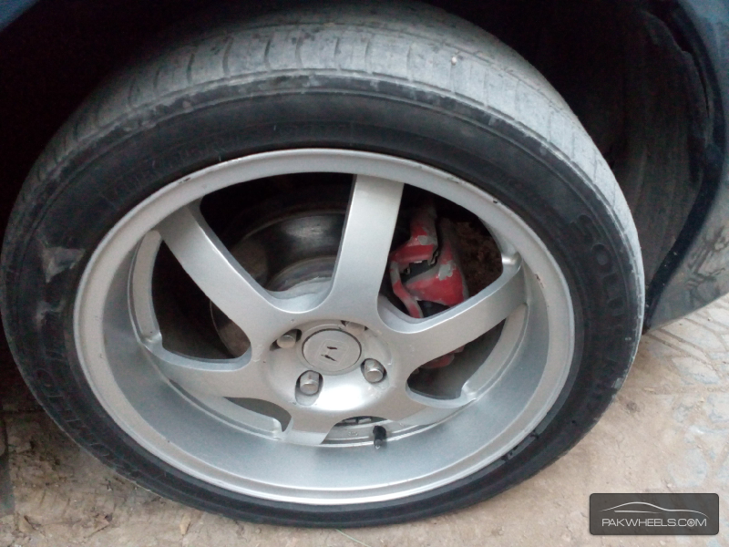 17inch Honda low profile tyre n rims For Sale Image-1