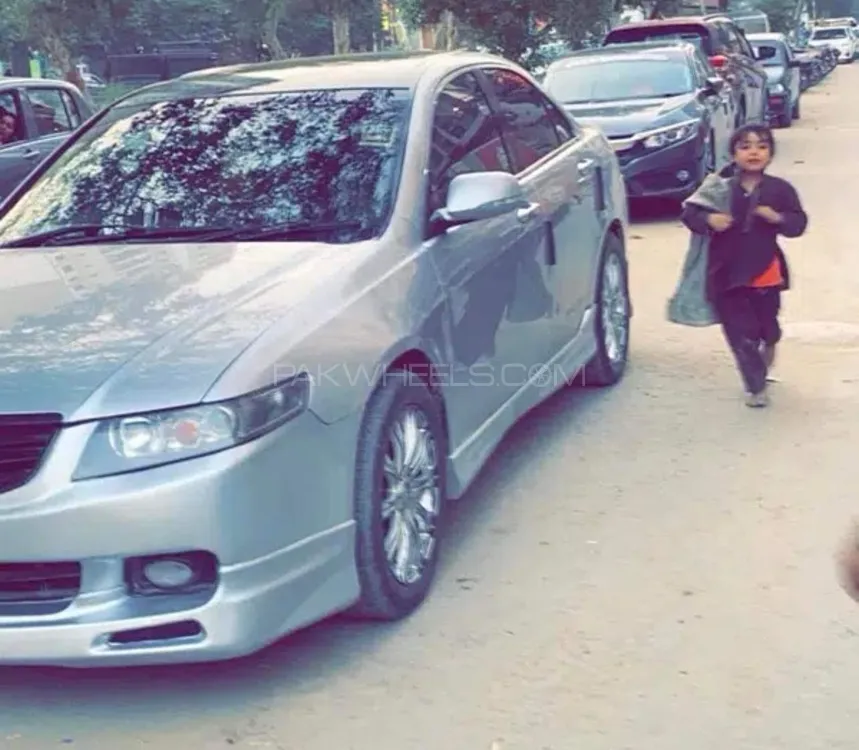 Honda Accord 2004 for Sale in Karachi Image-1