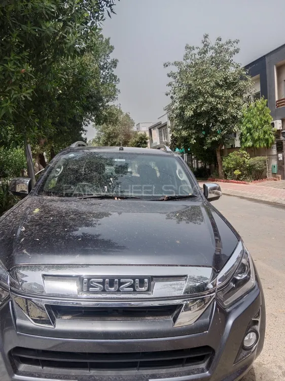 Isuzu D-Max 2022 for Sale in Lahore Image-1