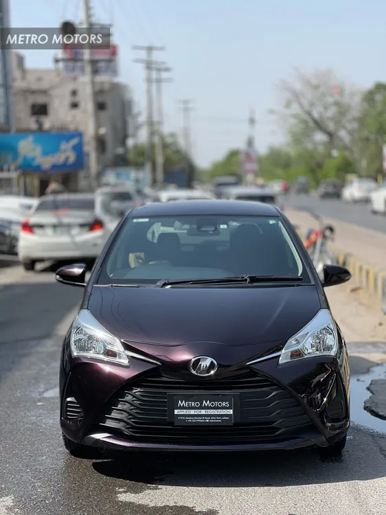 Toyota Vitz 2018 for Sale in Lahore Image-1