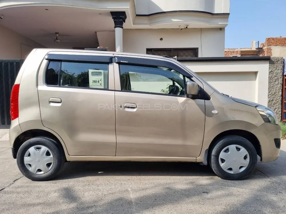 Suzuki Wagon R 2016 for Sale in Lahore Image-1