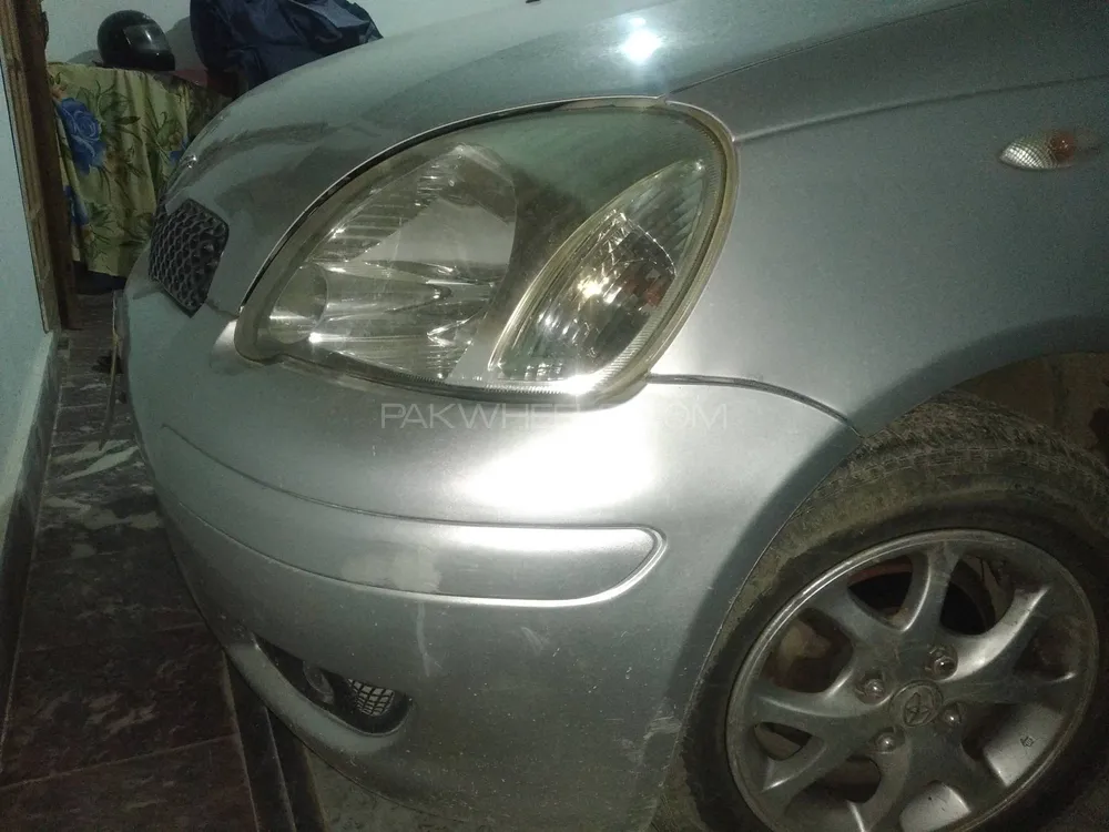 Toyota Vitz 2002 for Sale in Mansehra Image-1