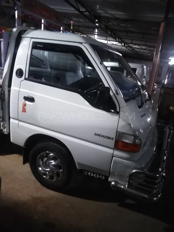 Hyundai Shehzore 2009 for Sale in Sarai alamgir Image-1