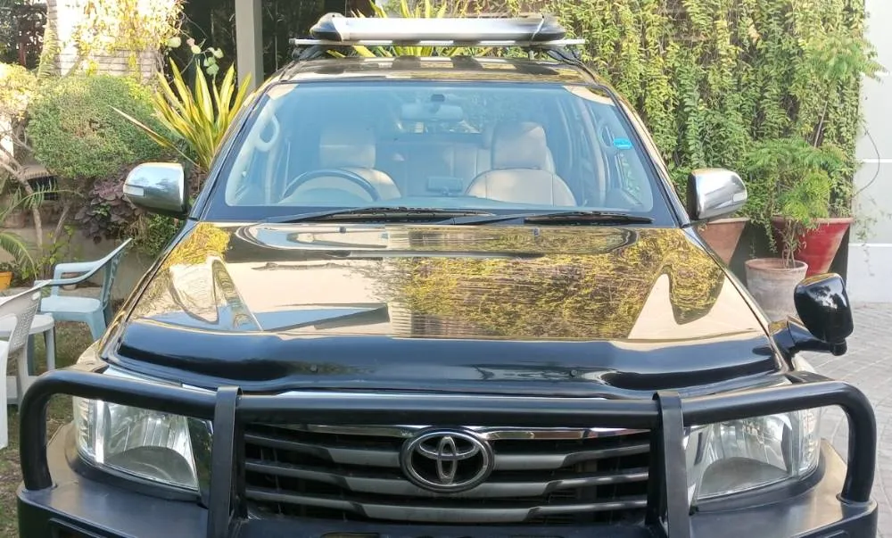 Toyota Hilux 2013 for Sale in Karachi Image-1