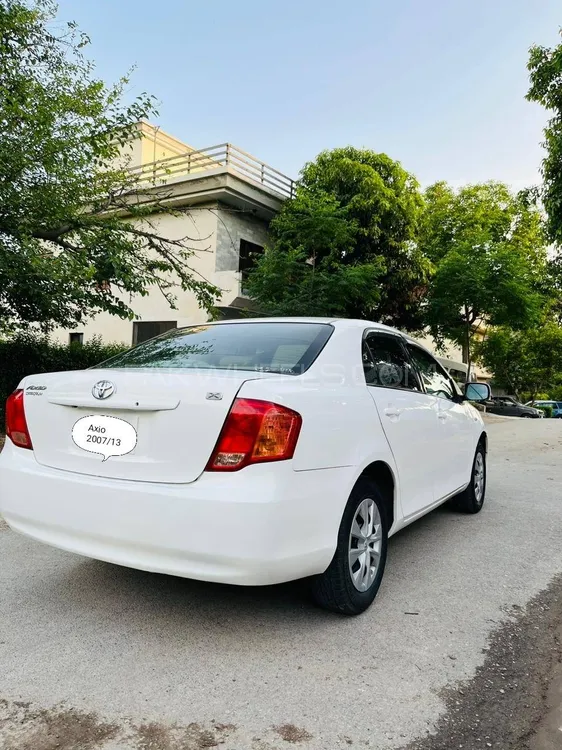 Toyota Corolla Axio 2007 for Sale in Islamabad Image-1