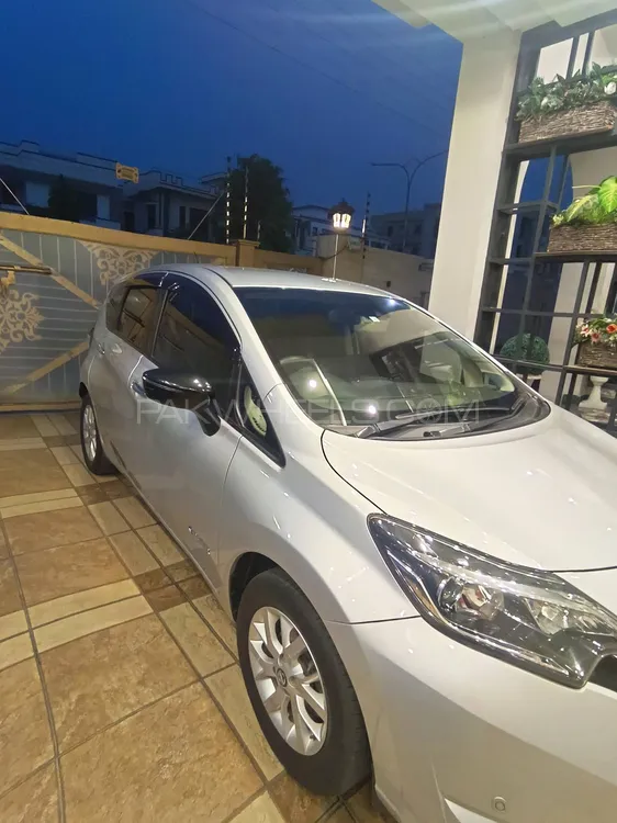 Nissan Note 2018 for Sale in Gujranwala Image-1