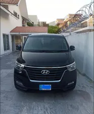 Hyundai Grand Starex GLX 2020 for Sale