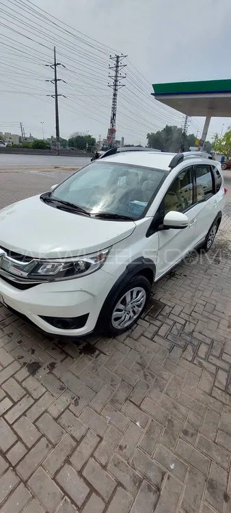 Honda BR-V 2017 for Sale in Lahore Image-1