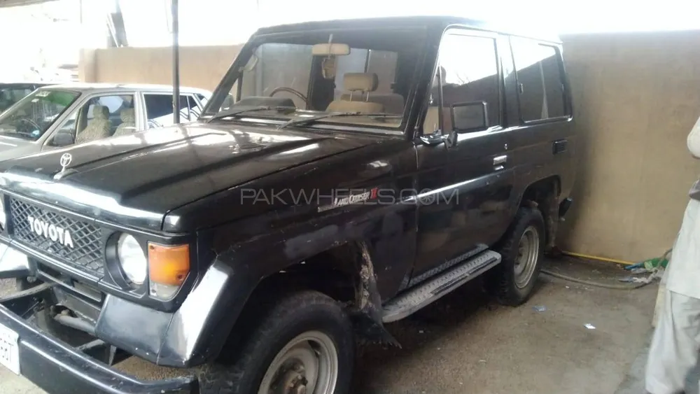 Toyota Land Cruiser 1984 for Sale in Abbottabad Image-1