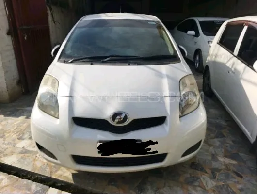 Toyota Vitz 2008 for Sale in Peshawar Image-1