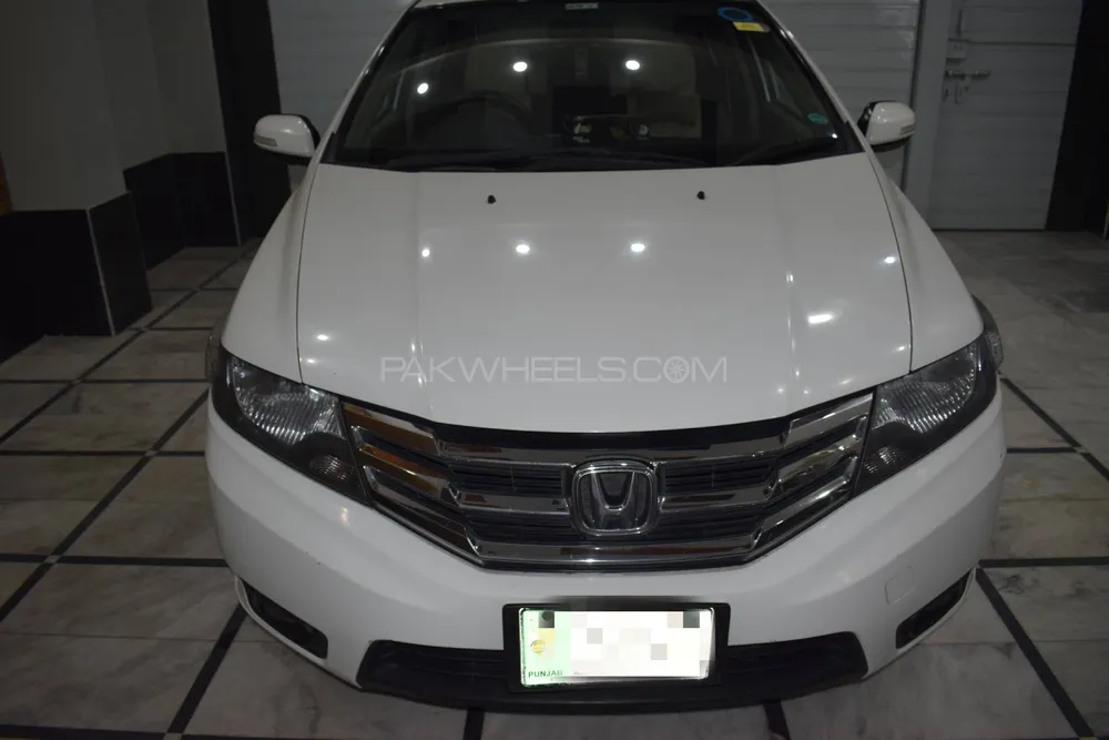Honda City 2015 for Sale in Faisalabad Image-1