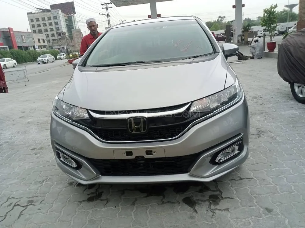 Honda Fit 2019 for Sale in Peshawar Image-1