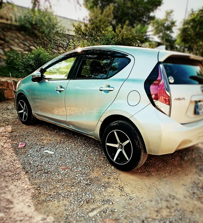 Toyota Aqua 2017 for Sale in Rawalpindi Image-1