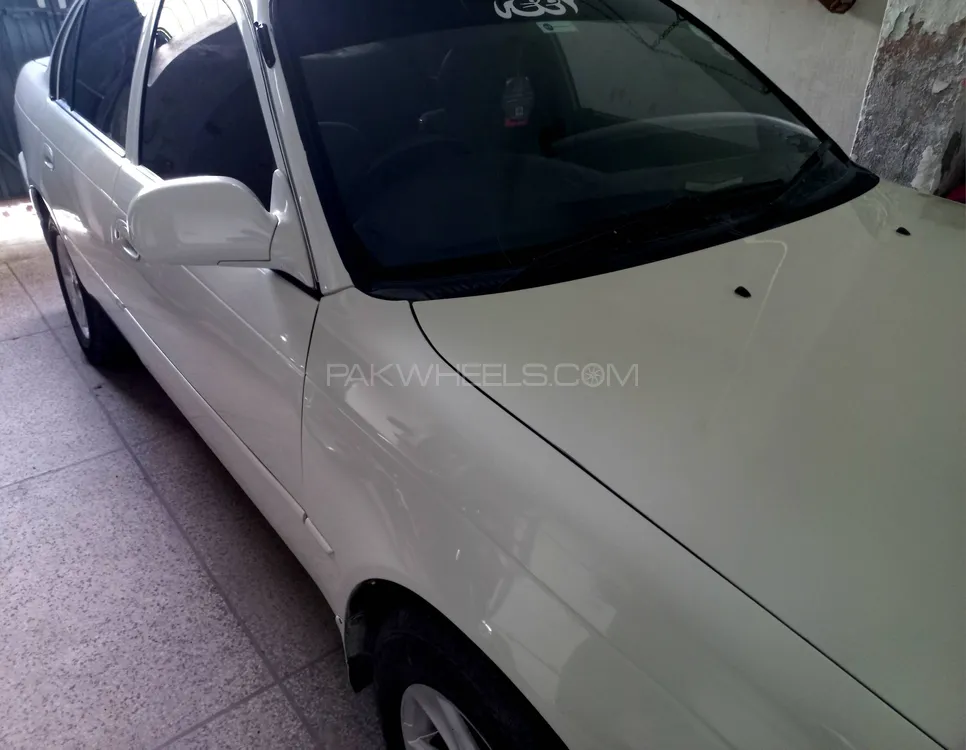 Toyota Corolla 2001 for Sale in Lahore Image-1