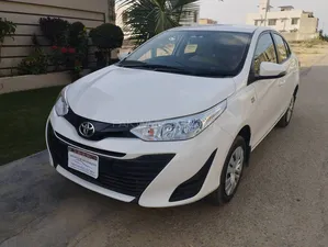 Toyota Yaris GLI CVT 1.3 2022 for Sale