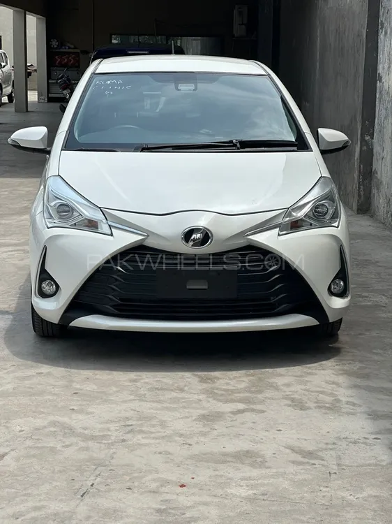 Toyota Vitz 2019 for Sale in Gujranwala Image-1
