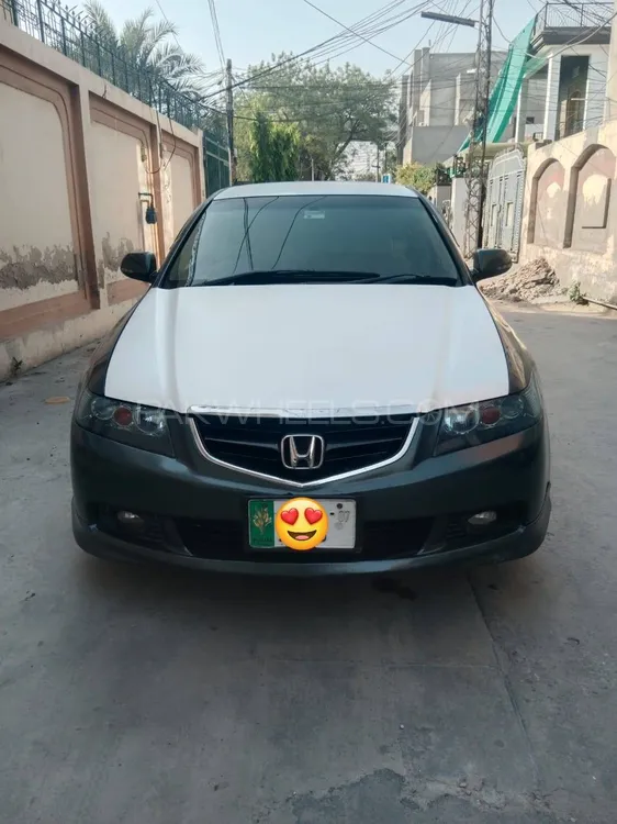 Honda Accord 2004 for Sale in Lahore Image-1
