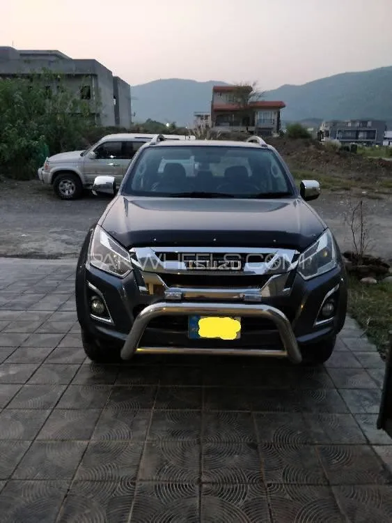 Isuzu D-Max 2022 for Sale in Islamabad Image-1