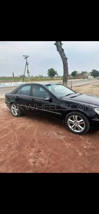 Mercedes Benz C Class 2006 for Sale in Faisalabad Image-1