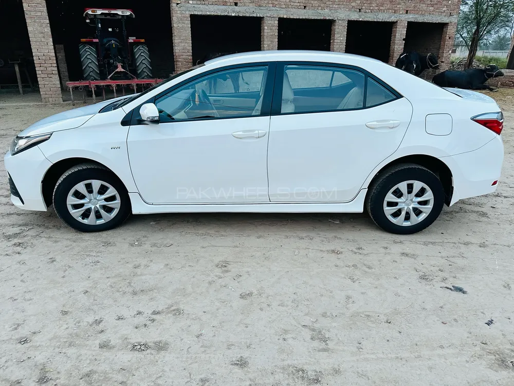 Toyota Corolla 2018 for Sale in Sargodha Image-1