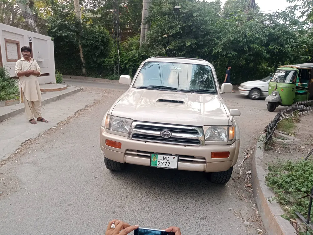Toyota Surf 1996 for Sale in Lahore Image-1