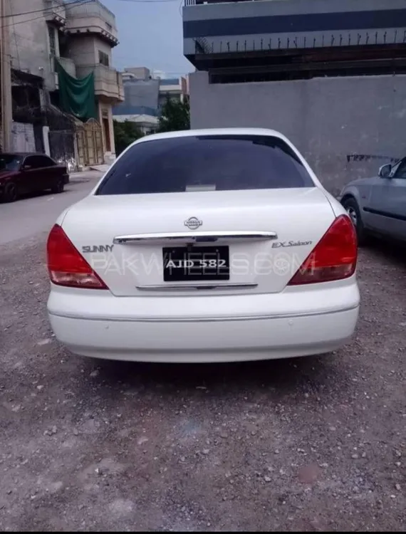 Nissan Sunny 2005 for Sale in Lahore Image-1