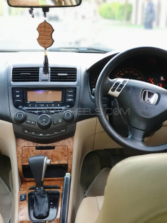 Honda Accord 2004 for Sale in Karachi Image-1