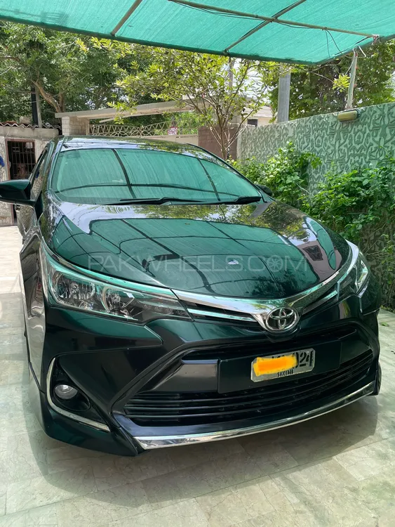 Toyota Corolla 2017 for Sale in Karachi Image-1