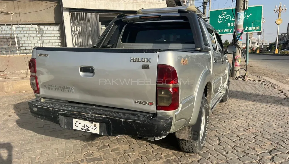 Toyota Hilux 2010 for Sale in Faisalabad Image-1