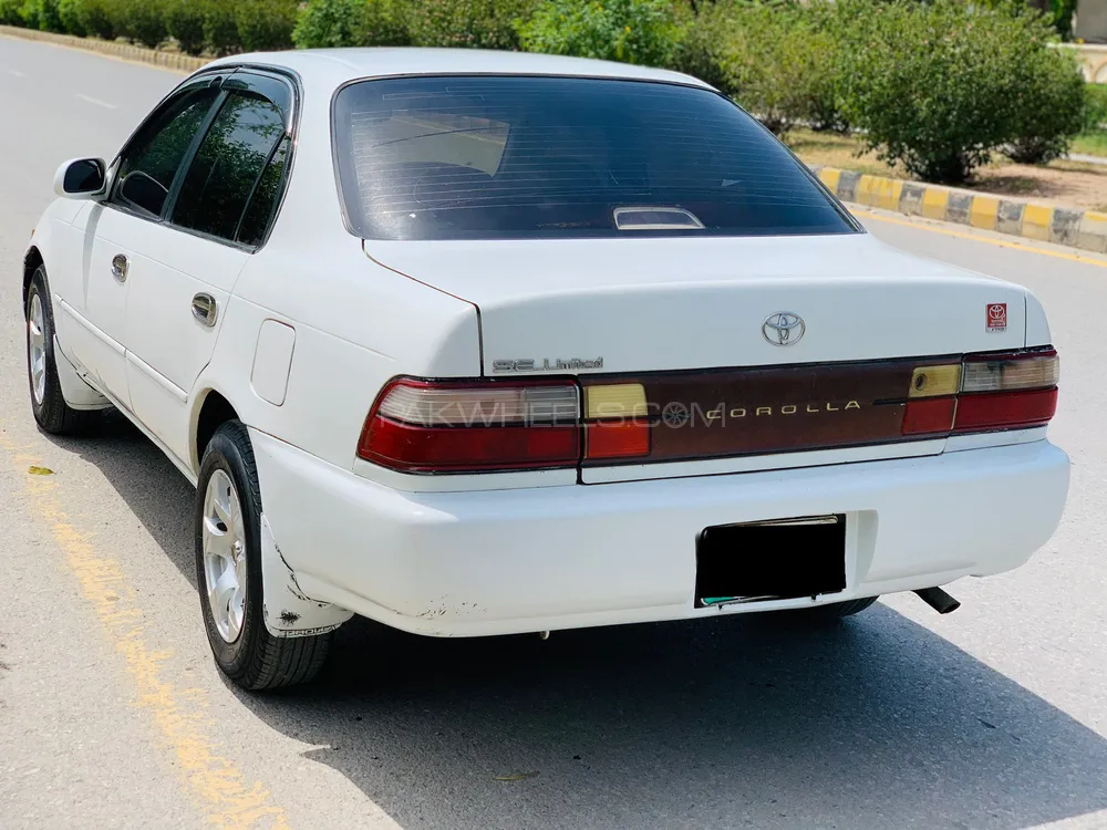 Toyota Corolla 1992 for Sale in Peshawar Image-1