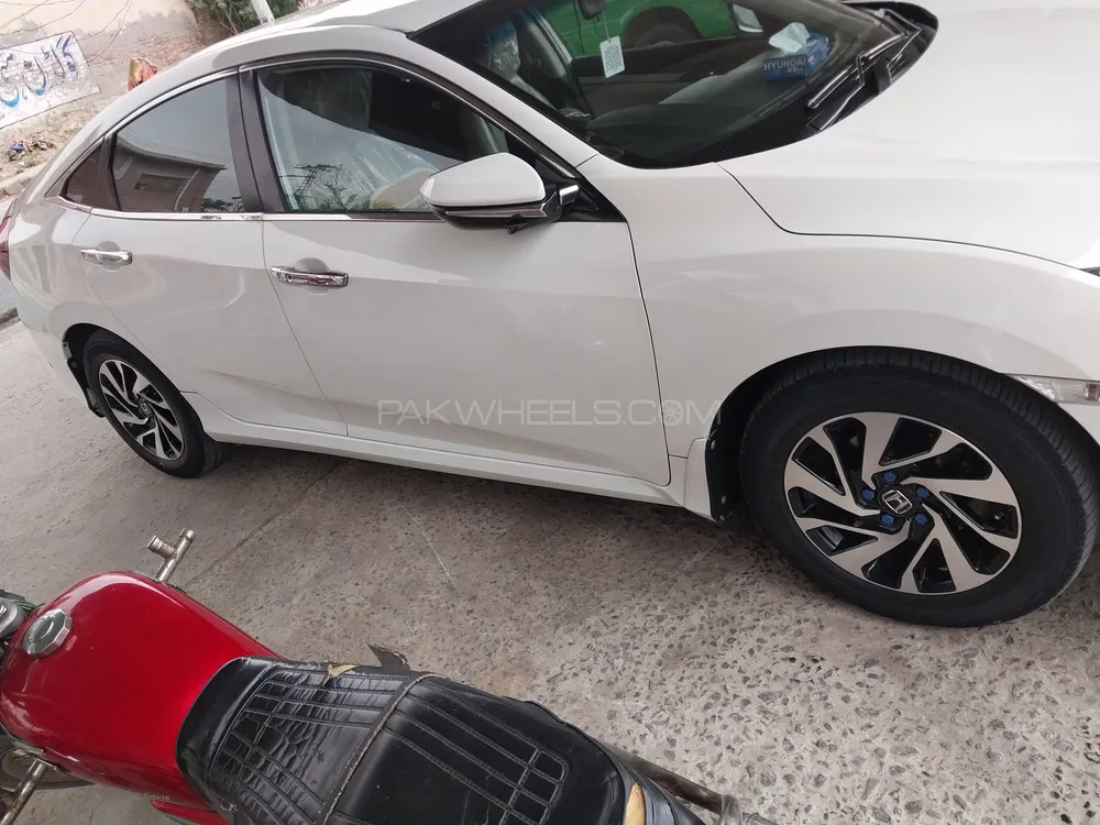 Honda Civic 2016 for Sale in Narowal Image-1