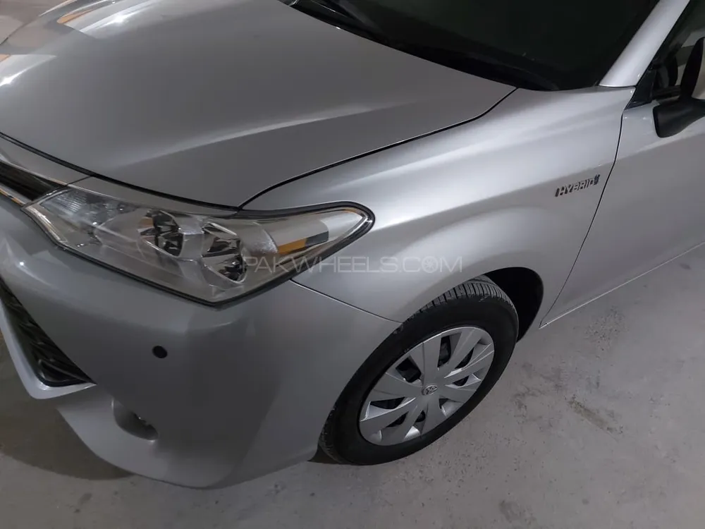 Toyota Corolla Fielder 2017 for Sale in Islamabad Image-1