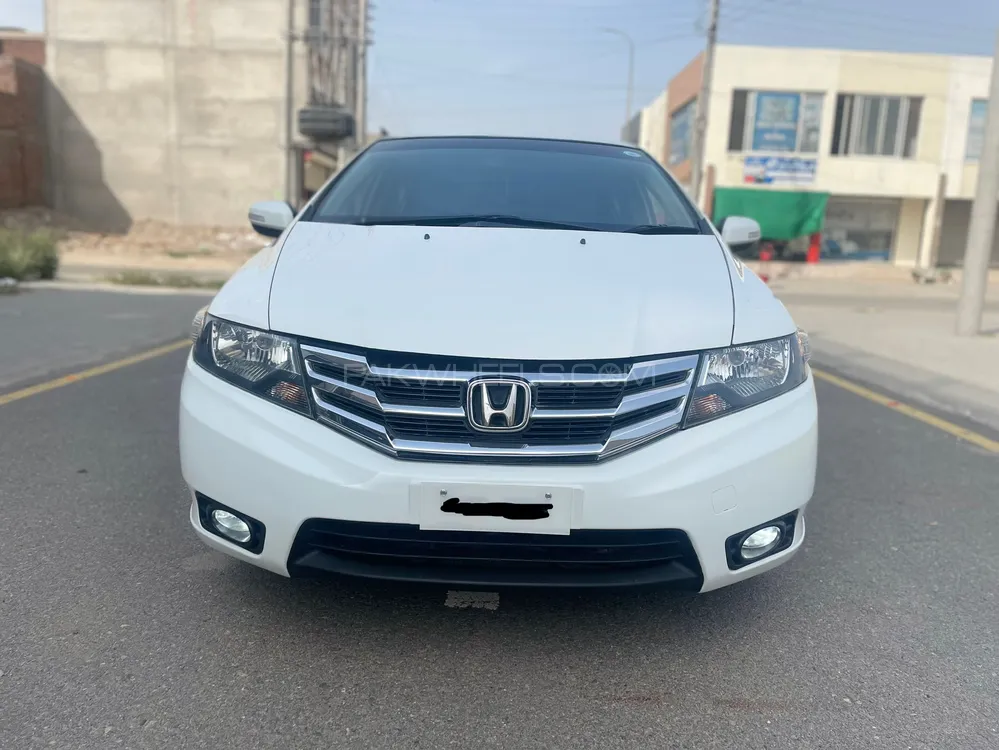 Honda City 2015 for Sale in Faisalabad Image-1
