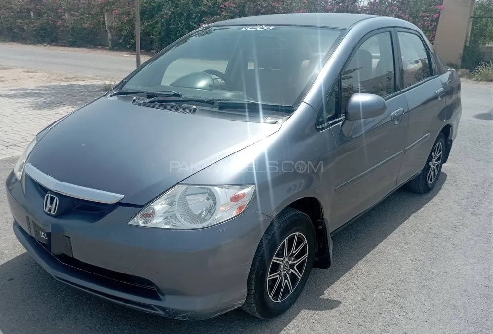 Honda City 2004 for Sale in D.G.Khan Image-1