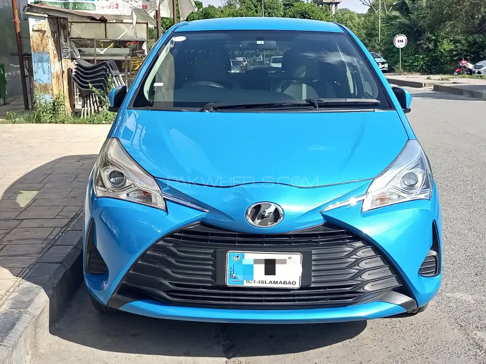Toyota Vitz 2018 for Sale in Islamabad Image-1