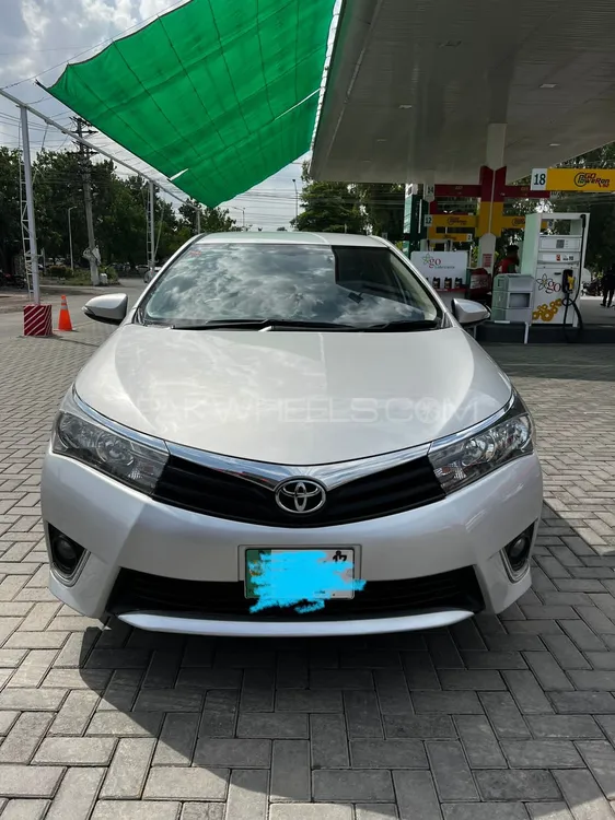 Toyota Corolla 2016 for Sale in Faisalabad Image-1