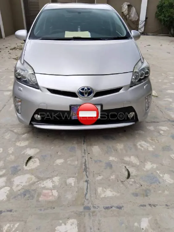 Toyota Prius 2014 for Sale in Kohat Image-1