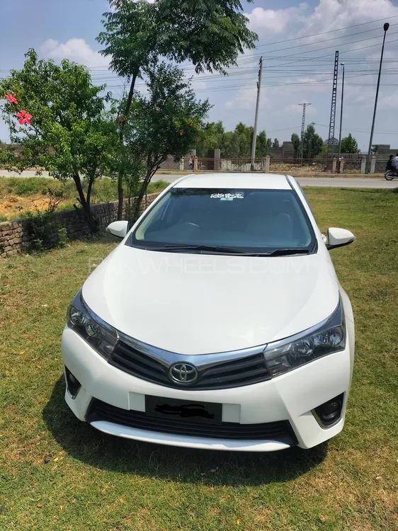 Toyota Corolla 2017 for Sale in Mardan Image-1