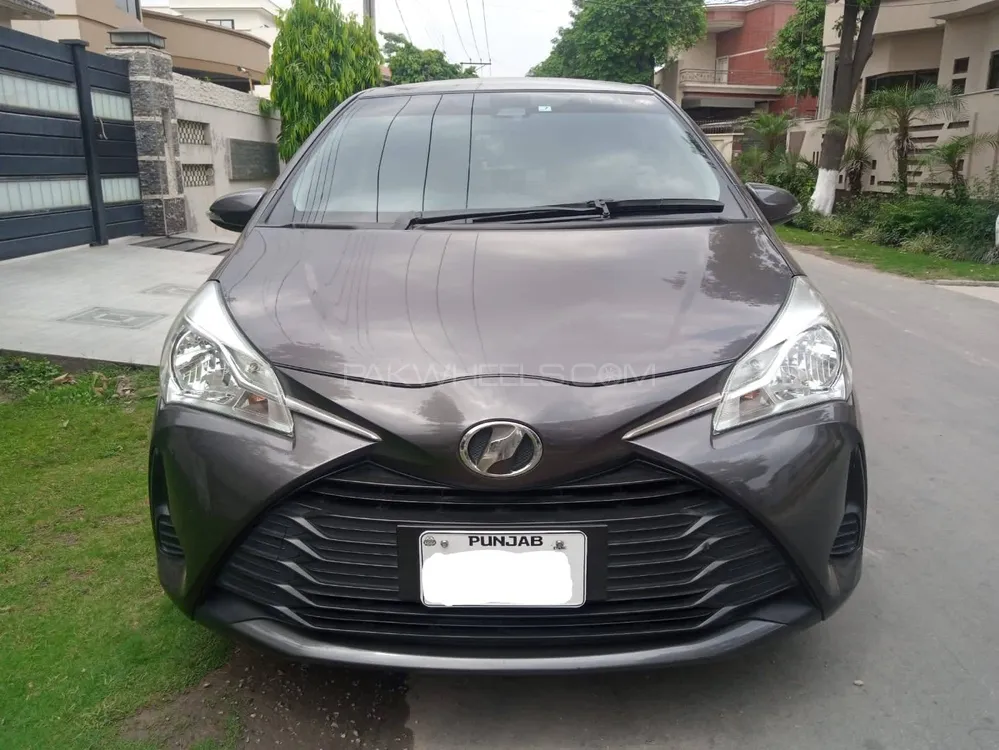 Toyota Vitz 2018 for Sale in Gujranwala Image-1