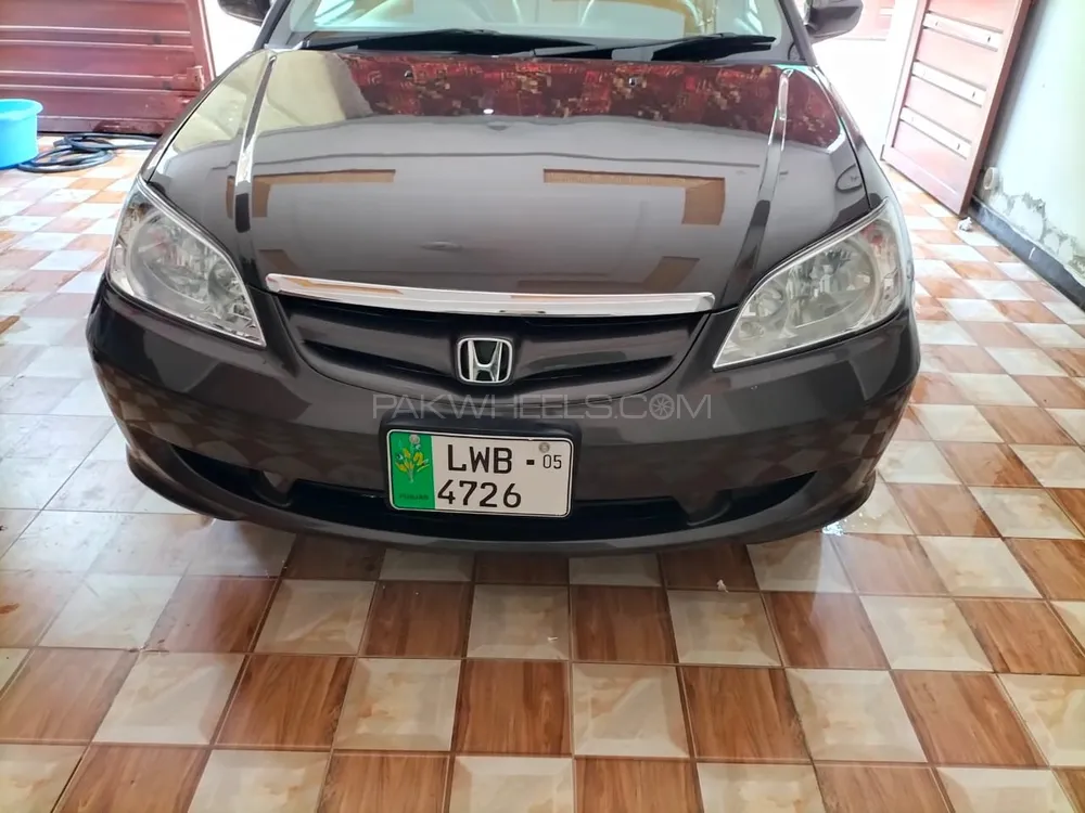 Honda Civic 2005 for Sale in Multan Image-1