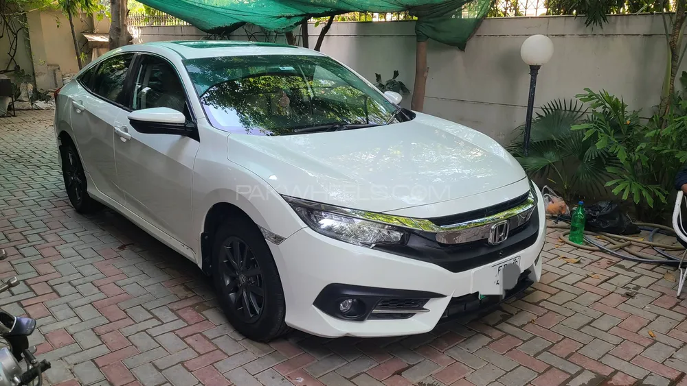 Honda Civic 2019 for Sale in Lahore Image-1